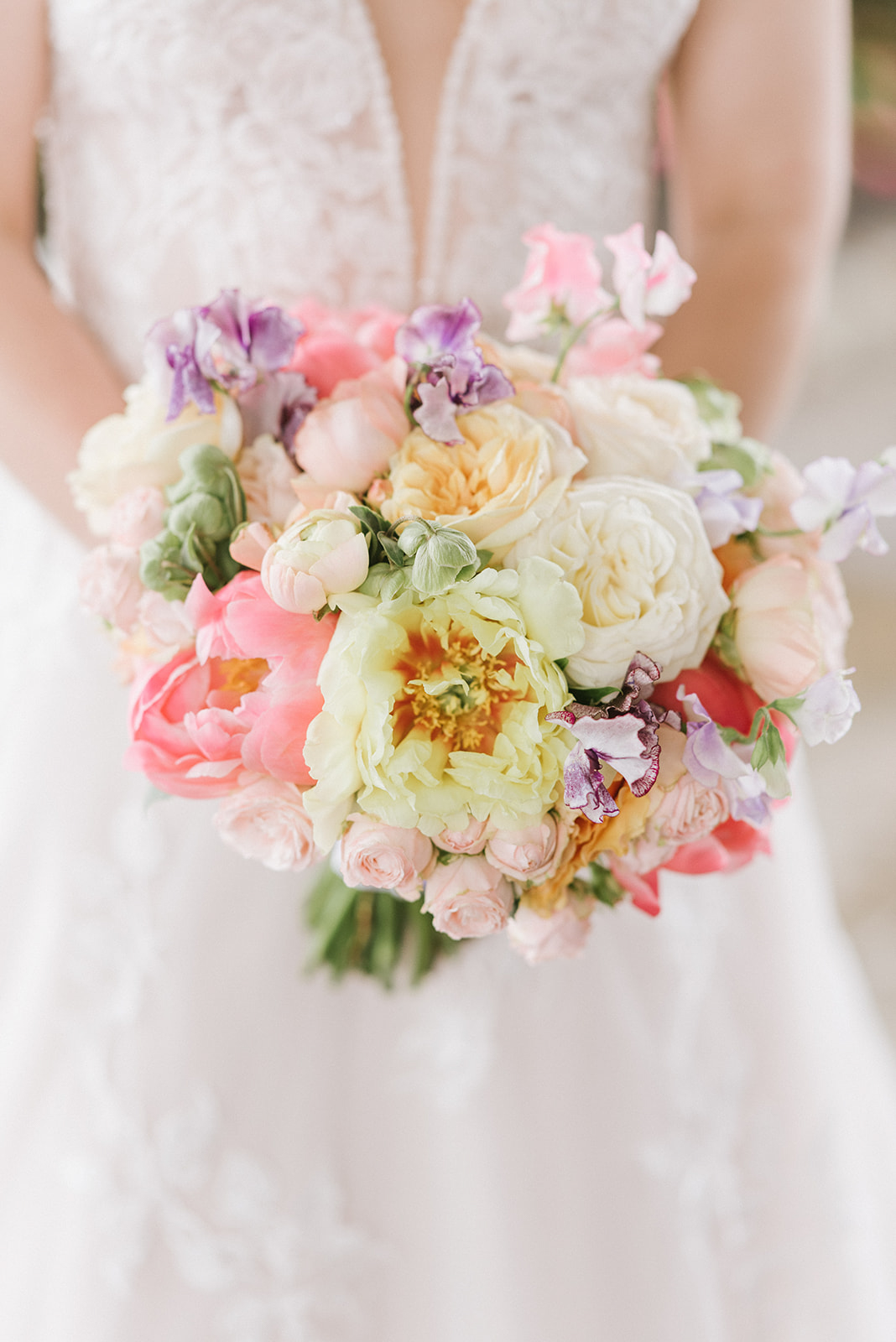 A perfect spring bridal bouquet