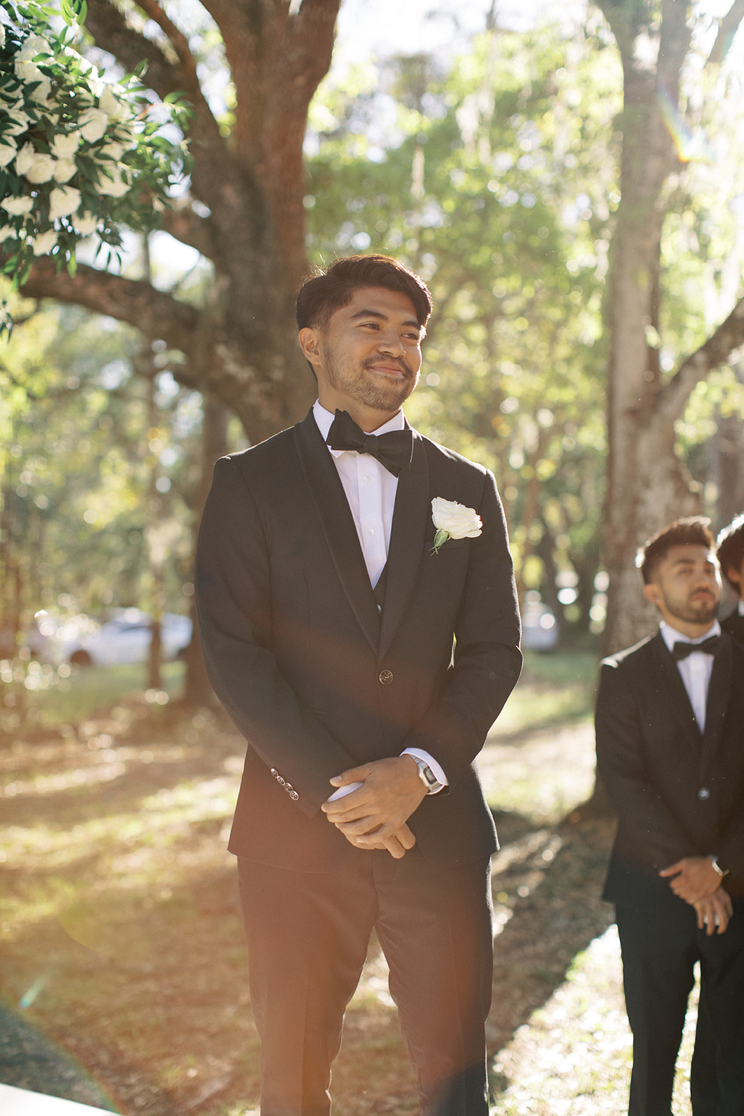 Beatiful reaction from groom as bride walks down the aisle