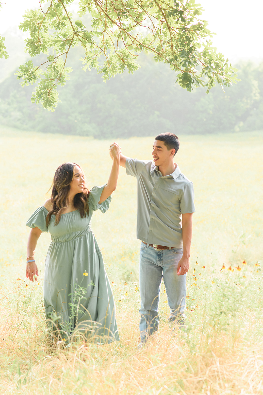 Spring family photos in wildflowers in Houston, Texas honoring their late husband and father. Texas family photographer