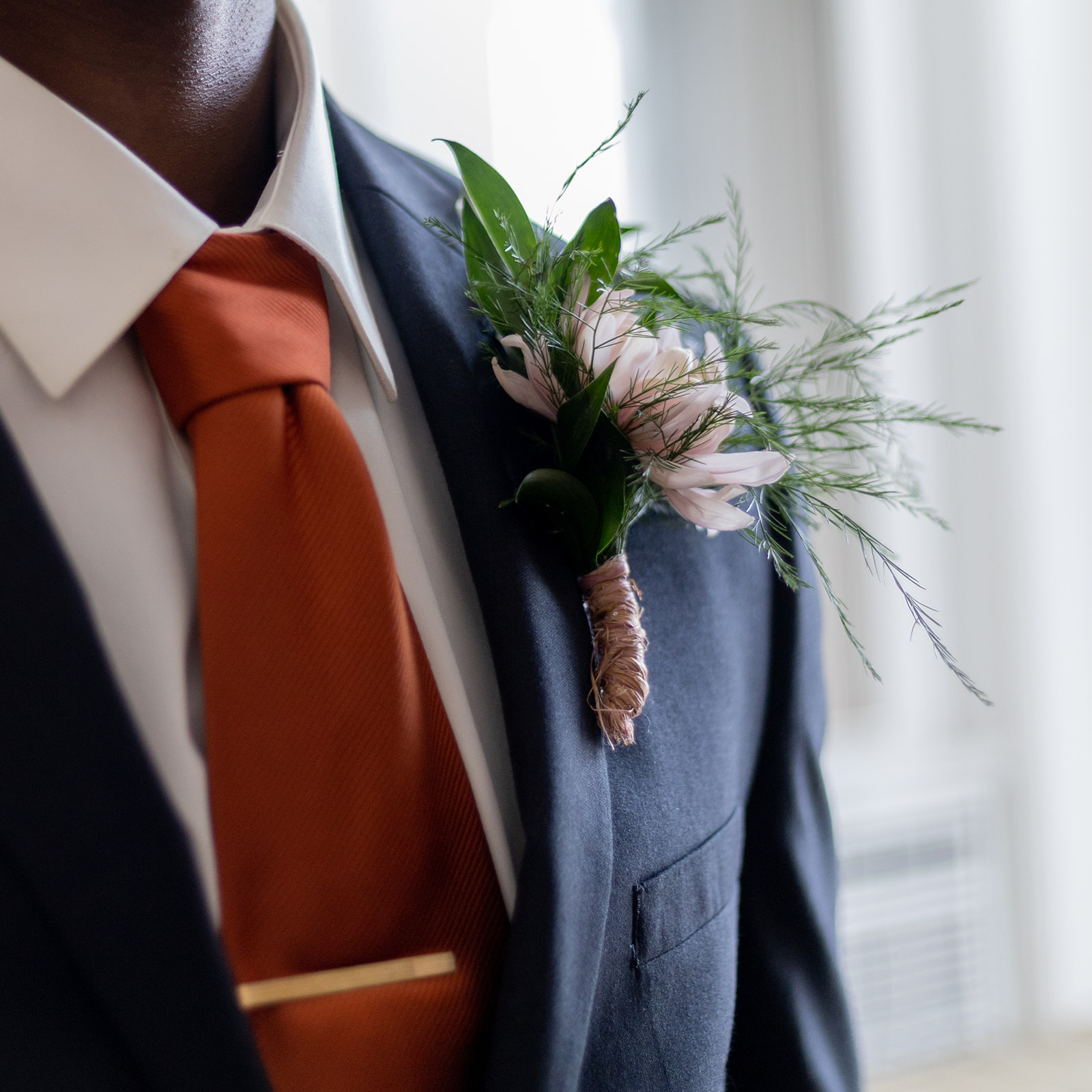 Close up of Groom's boutonniere