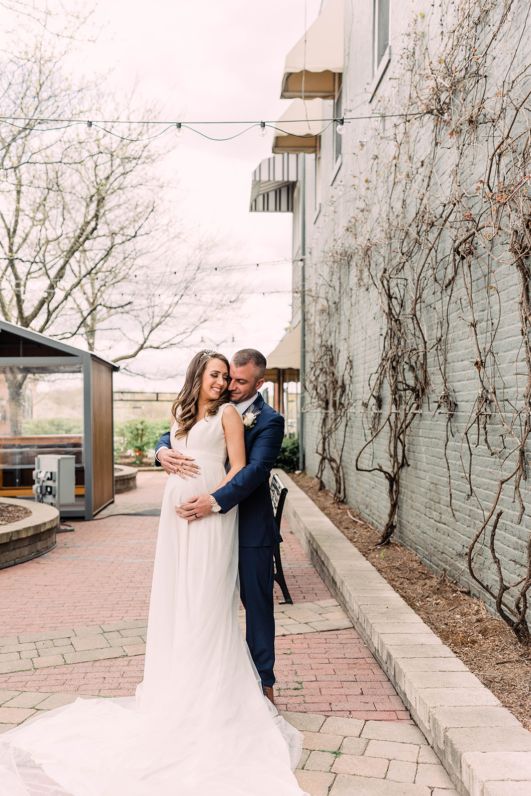 Bride and Groom portraits in downtown Northville