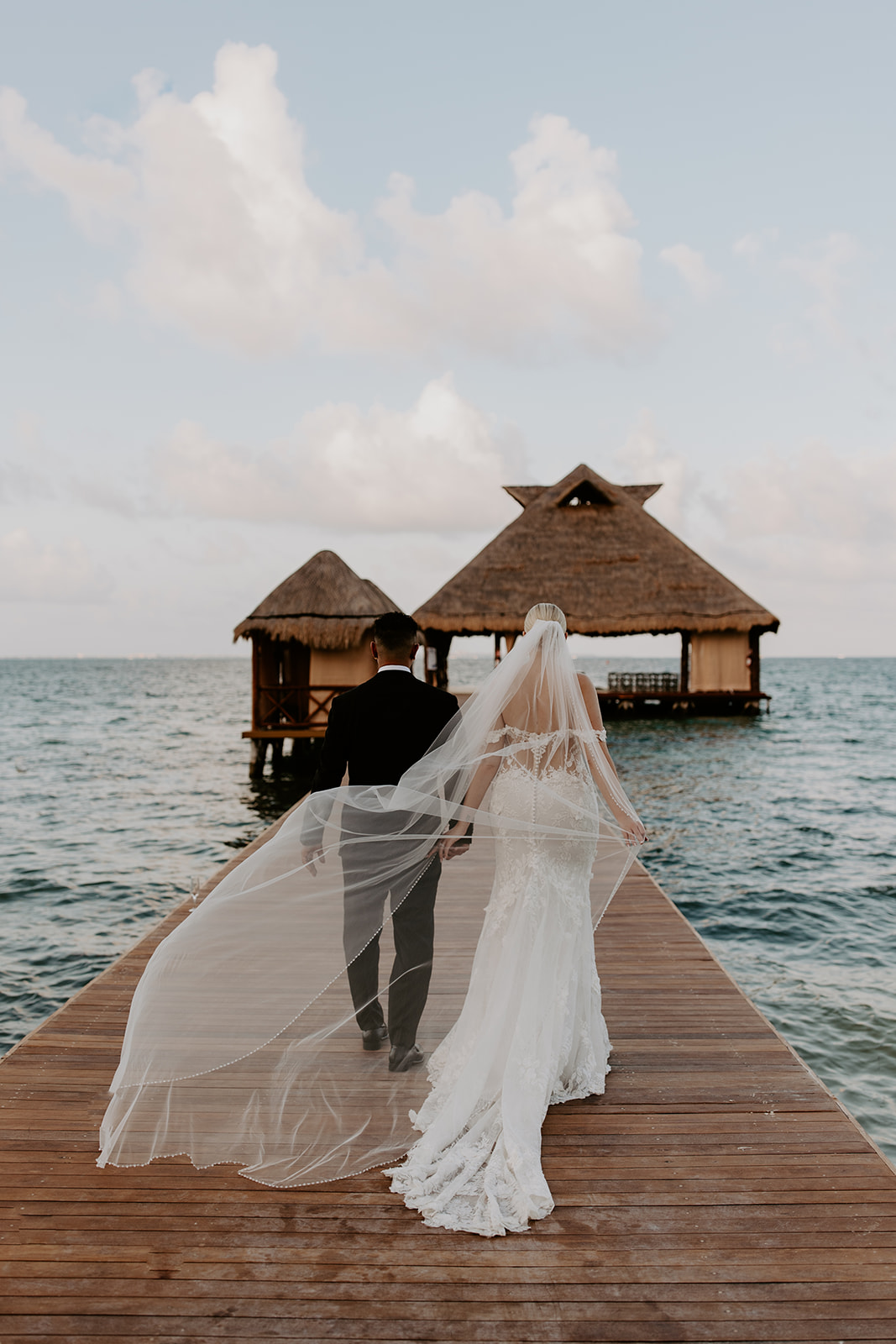 cancun beach wedding candid photographer