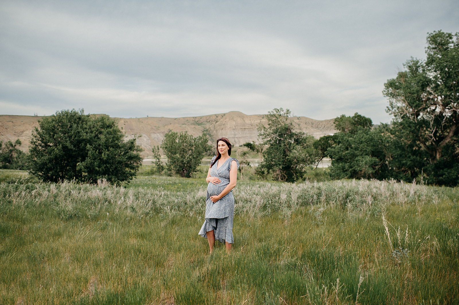 maternity photographer in southern Alberta
