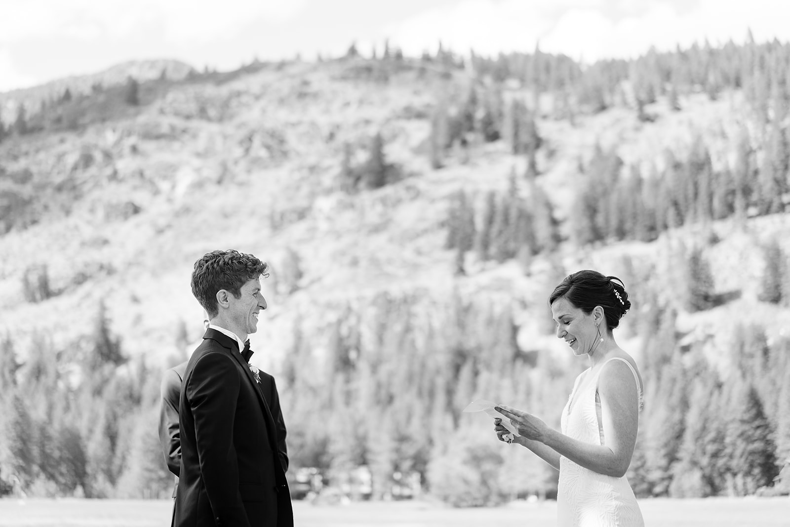 bride reads vows during Mazama Ranch House Wedding ceremony