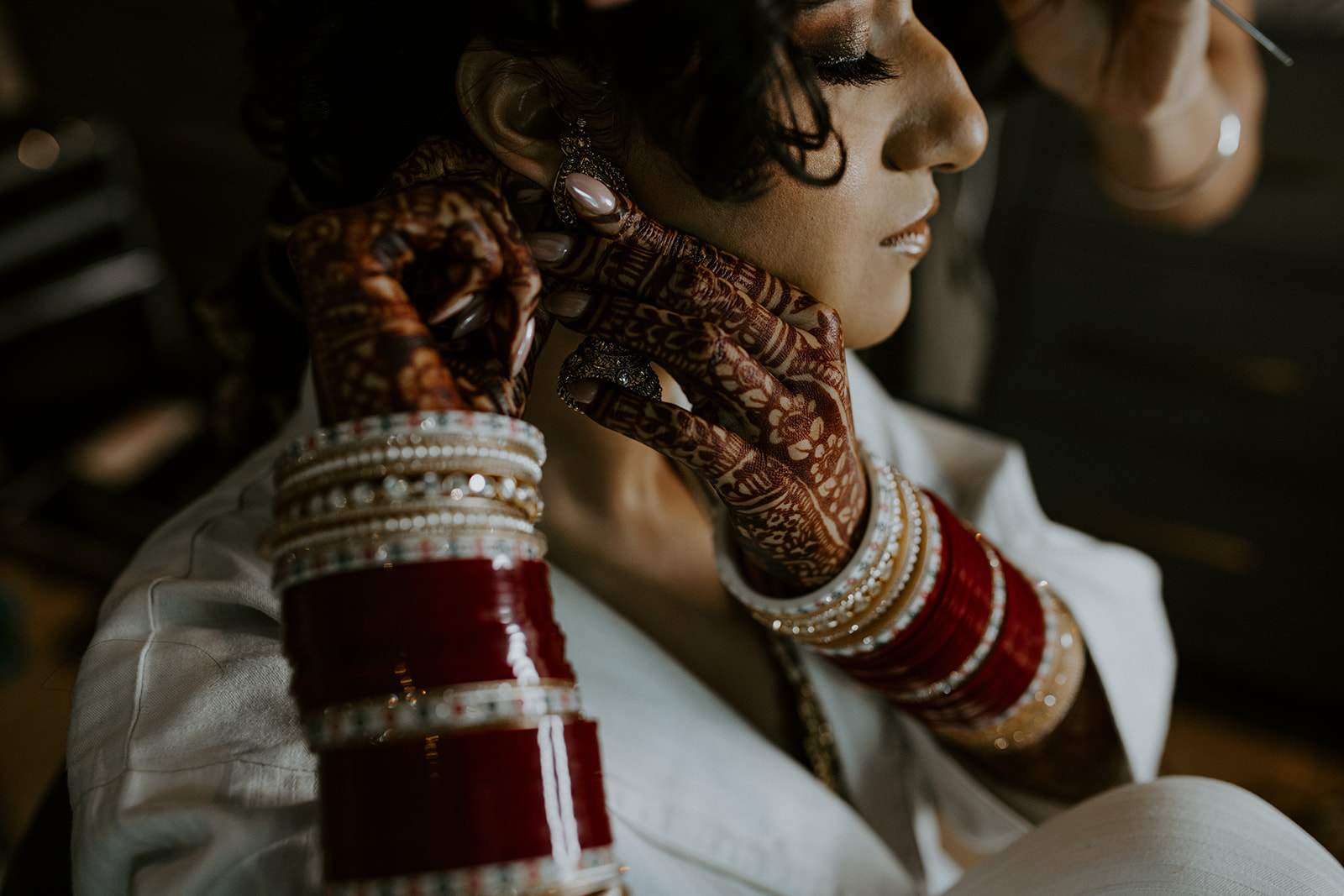 Vancouver Hindu Wedding Photographer
