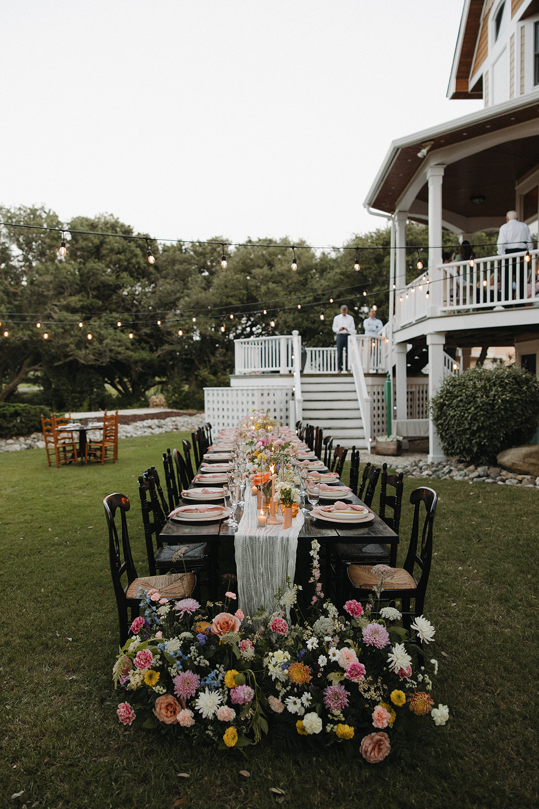 floral decor at backyard wedding reception