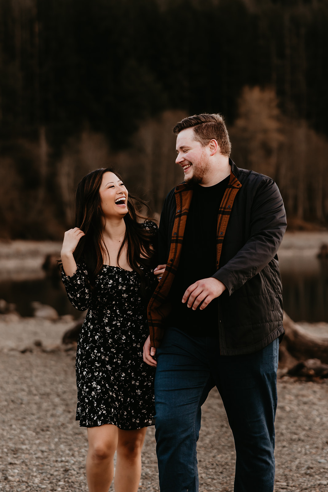 Golden hour romance at Rattlesnake Lake engagement session in Washington State
