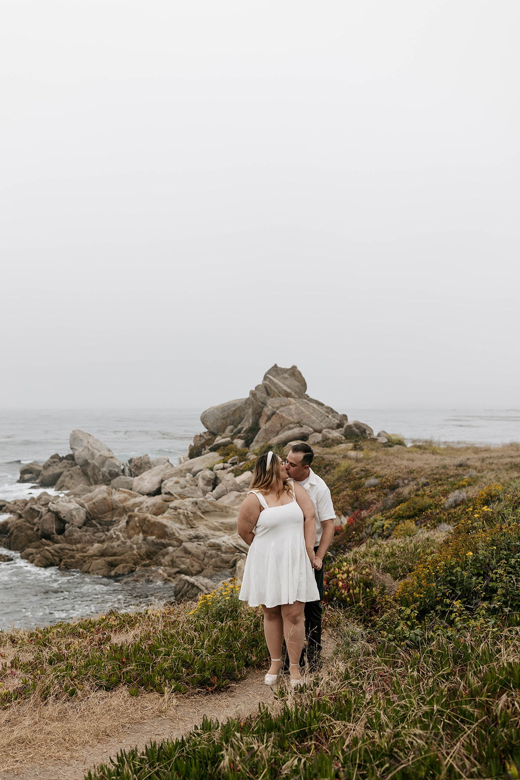 carmel by the sea carmel beach california engagement with dog photoshoot outfit ideas southern california photographer