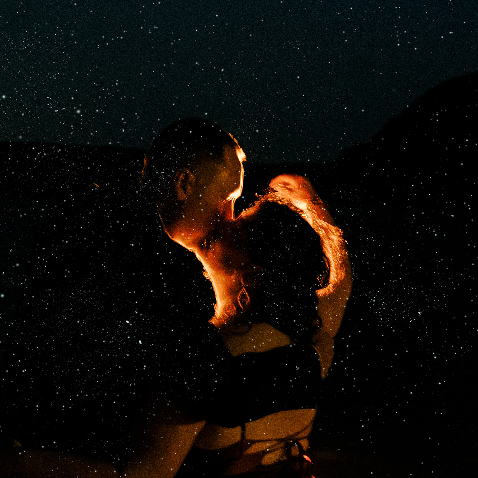 Bride and Groom are superimposed with stars during their Devil's Lake State Park eleopment.