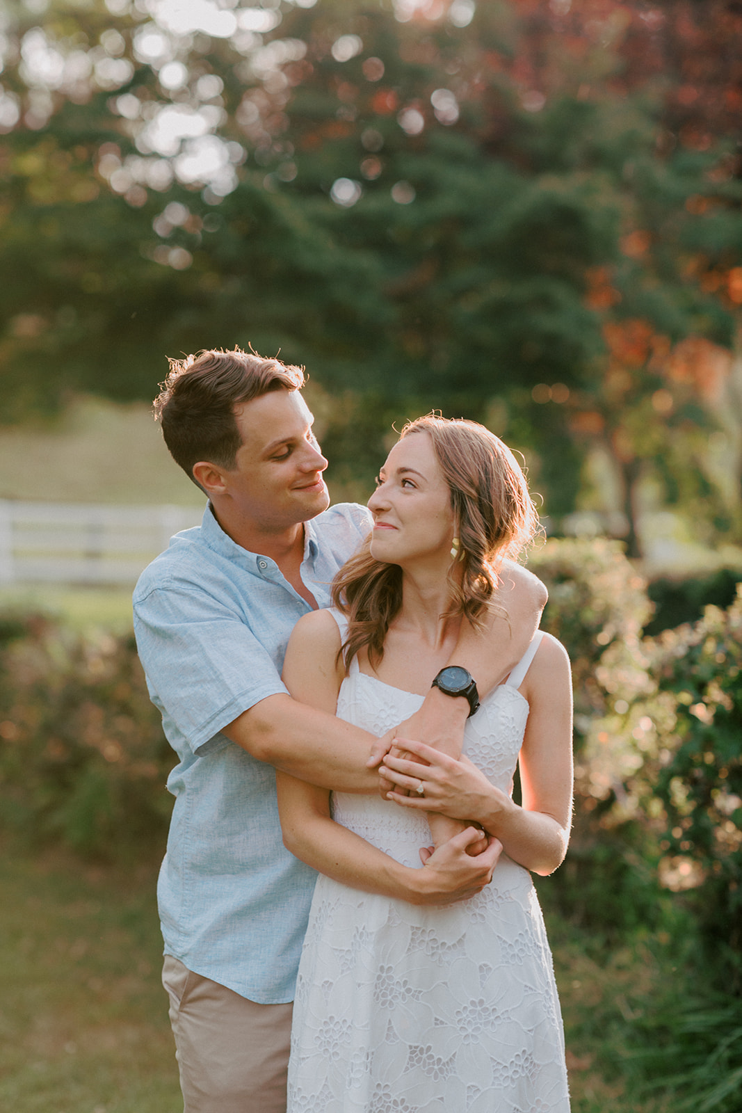 Couple holds each other in Warrenton Virginia engagement photos