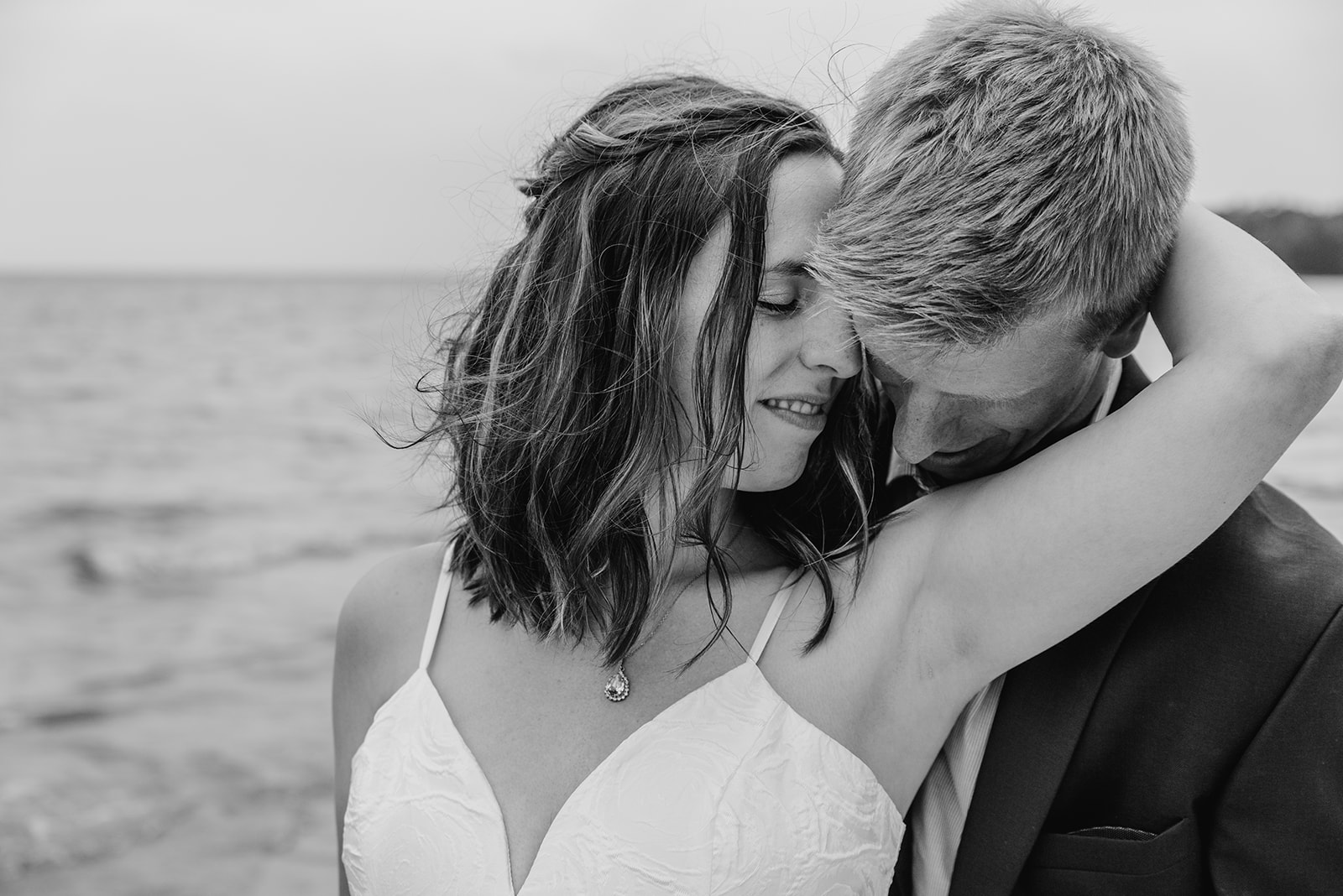 Couple embraces during their Wisconsin vow renewal