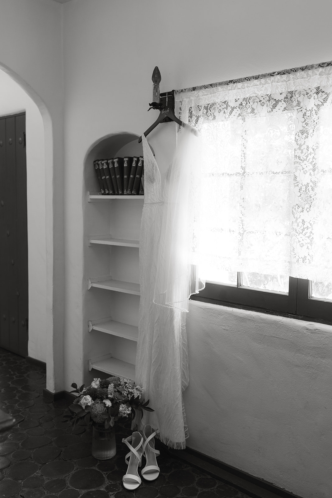 griffith house anaheim california socal orange county wedding black and white photo sheath wedding dress getting ready