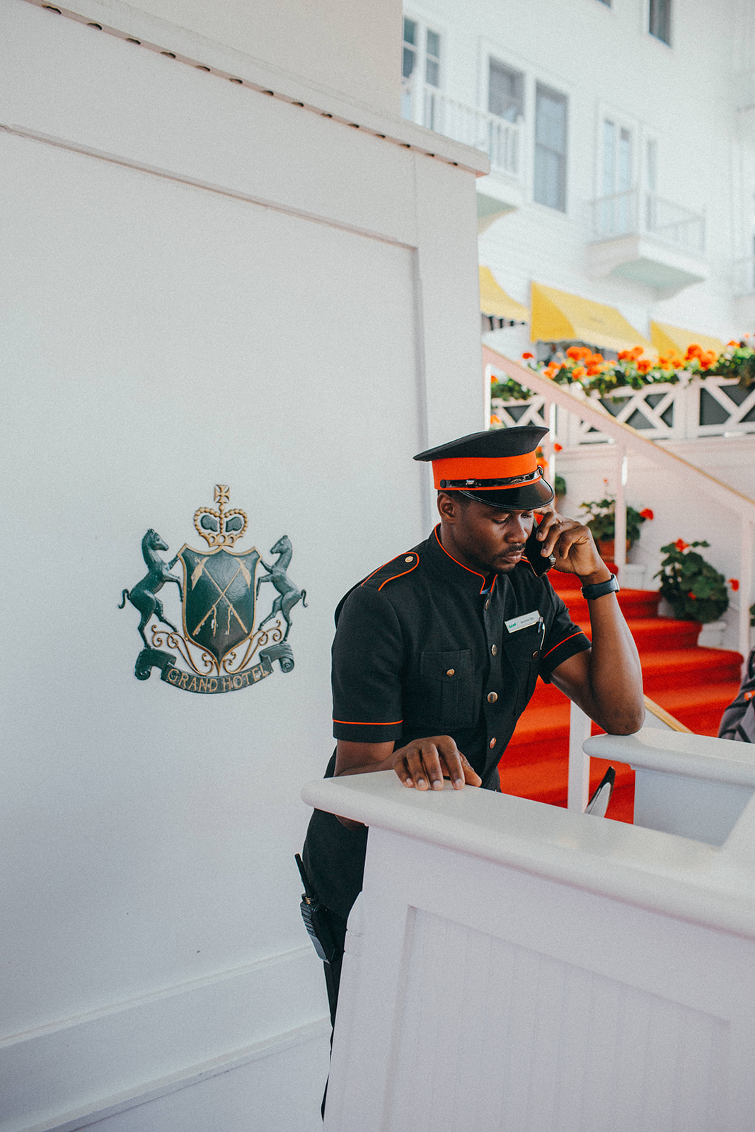 Gorgeous wedding details of an attendant at Mackinac Island's Grand Hotel