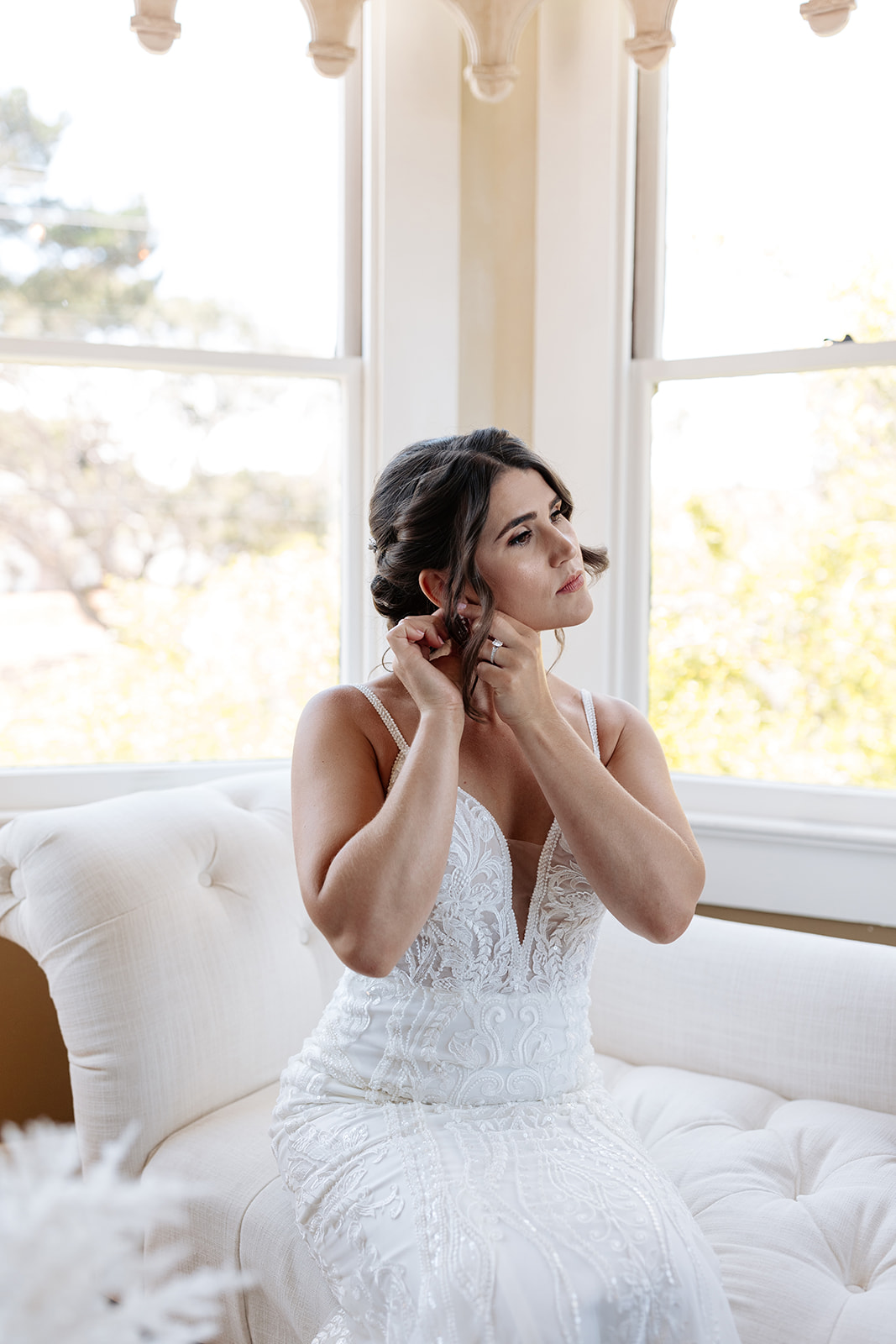 the perry house wedding monterey california bridal portraits getting ready pictures jewelry elegant ceremony