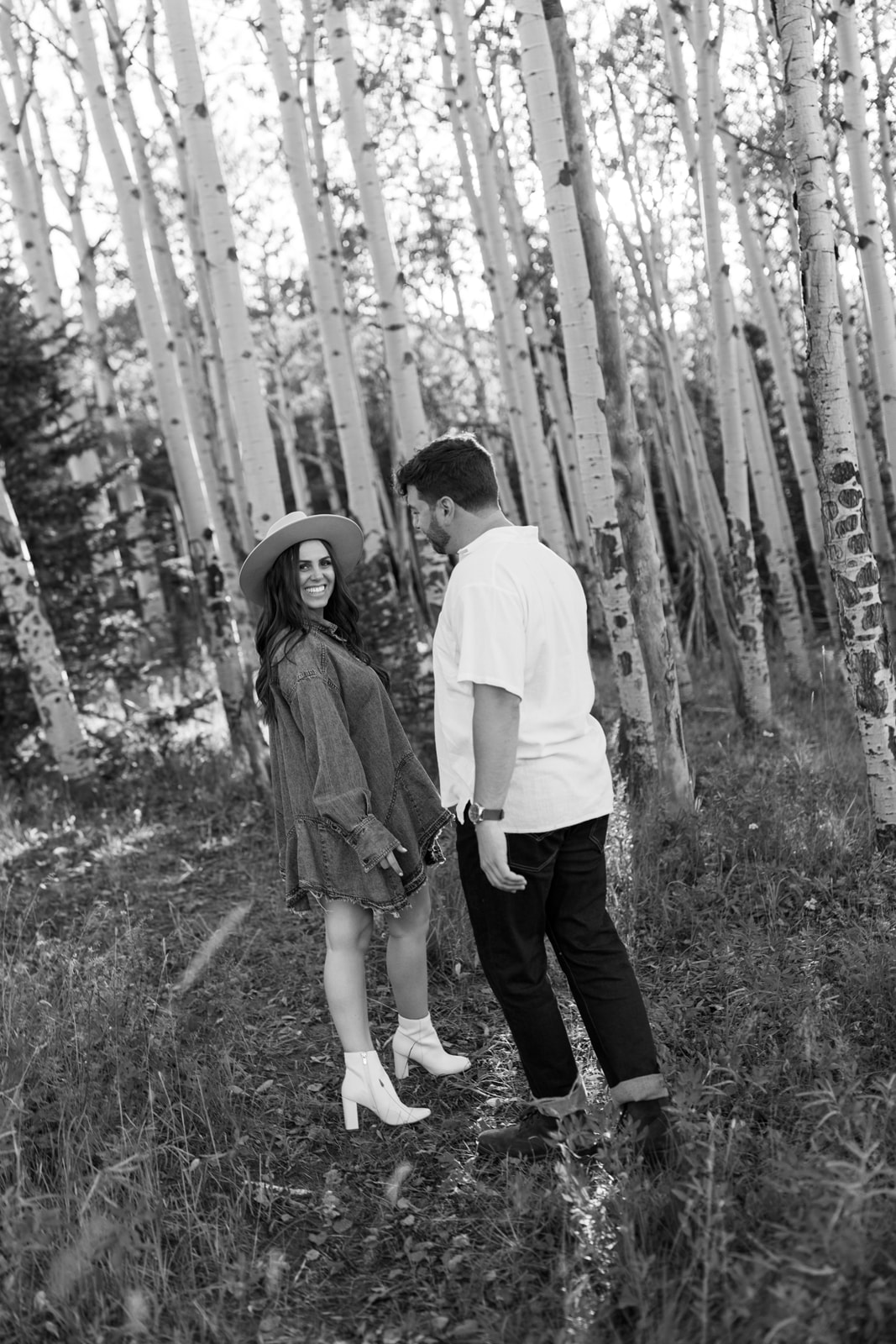 Timeless Colorado engagement photos showcasing a couple's love amidst the stunning Rocky Mountain backdrop. 