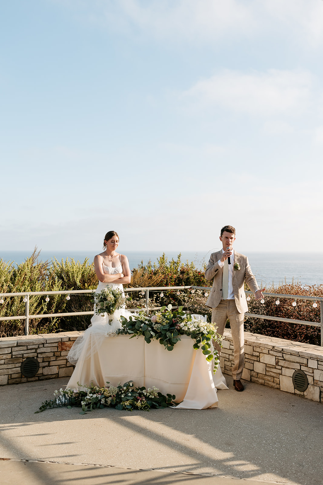 point vicente lighthouse wedding rancho palos verdes california outdoor reception wedding party bride and groom table