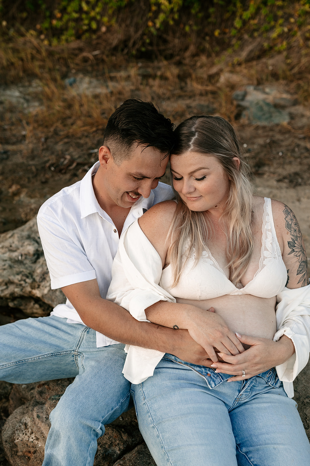 laguna beach socal southern california maternity family pictures pregnancy announcement mother daughter pictures father 