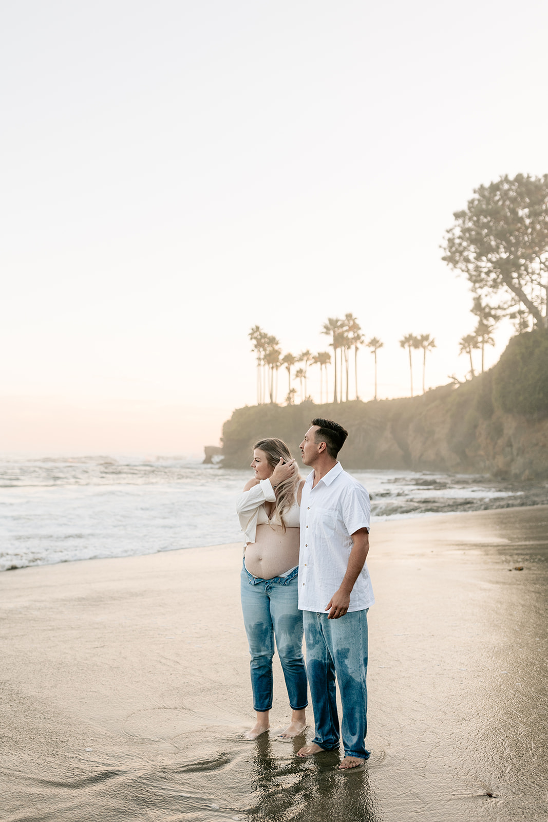 laguna beach socal southern california maternity family pictures father daughter pictures family photoshoot photography