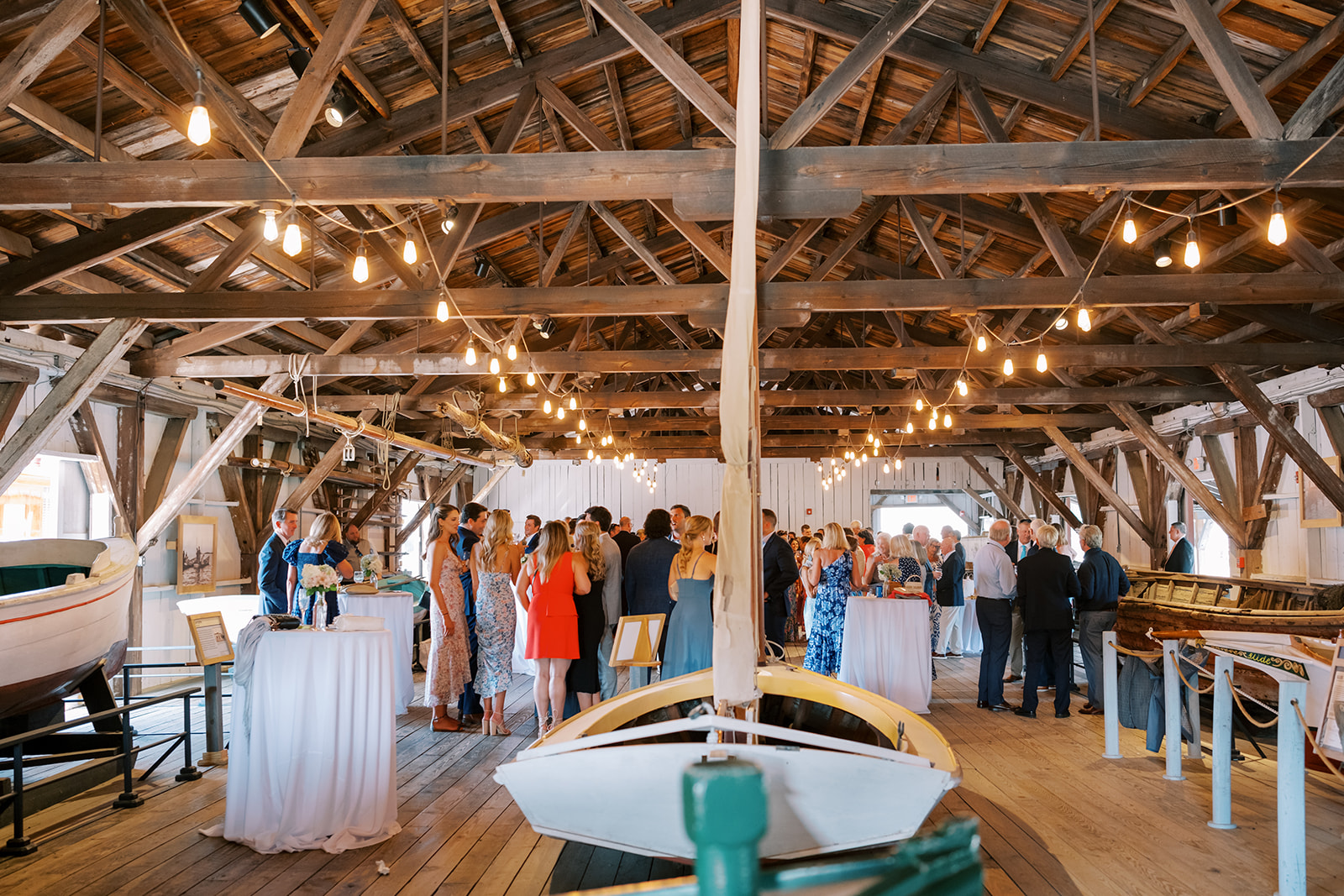 chesapeake bay maritime museum cocktail hour in the boat house