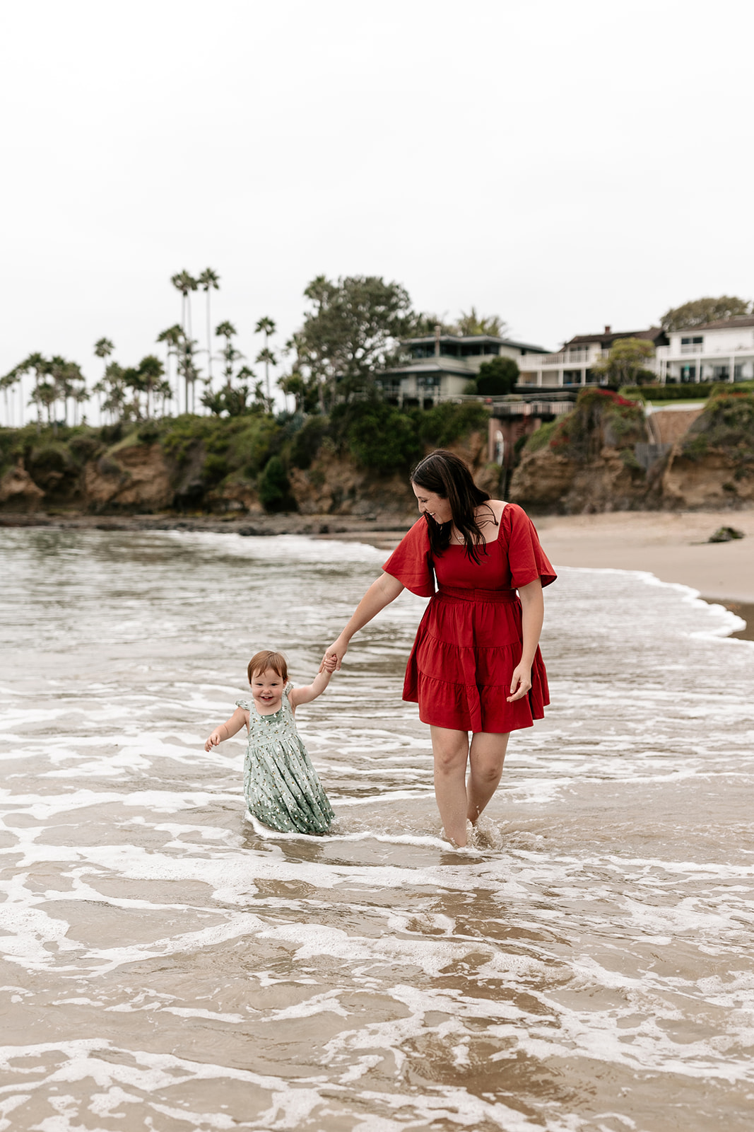 laguna beach southern california socal cloudy beach family session father daughter pictures mother daughter pictures 