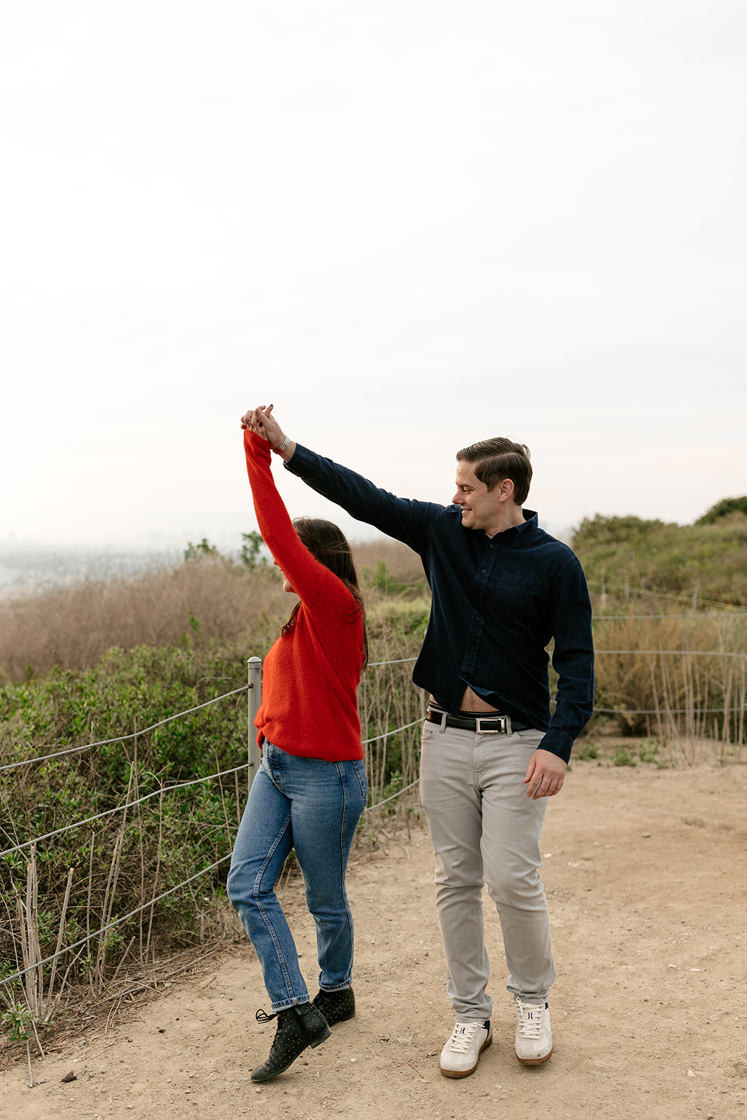 southern california socal baldwin hills park engagement photoshoot outfit inspo inspiration couples photoshoot couples