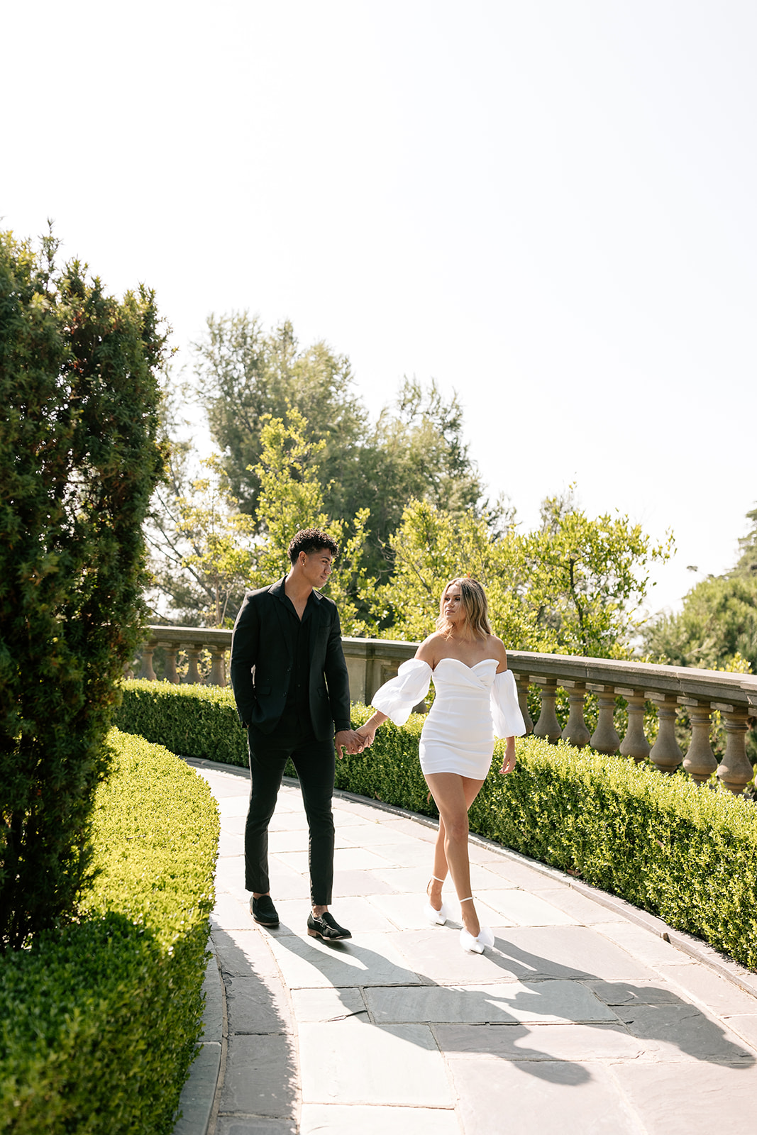 greystone mansion beverly hills los angeles southern california engagement couples photography photoshoot poses