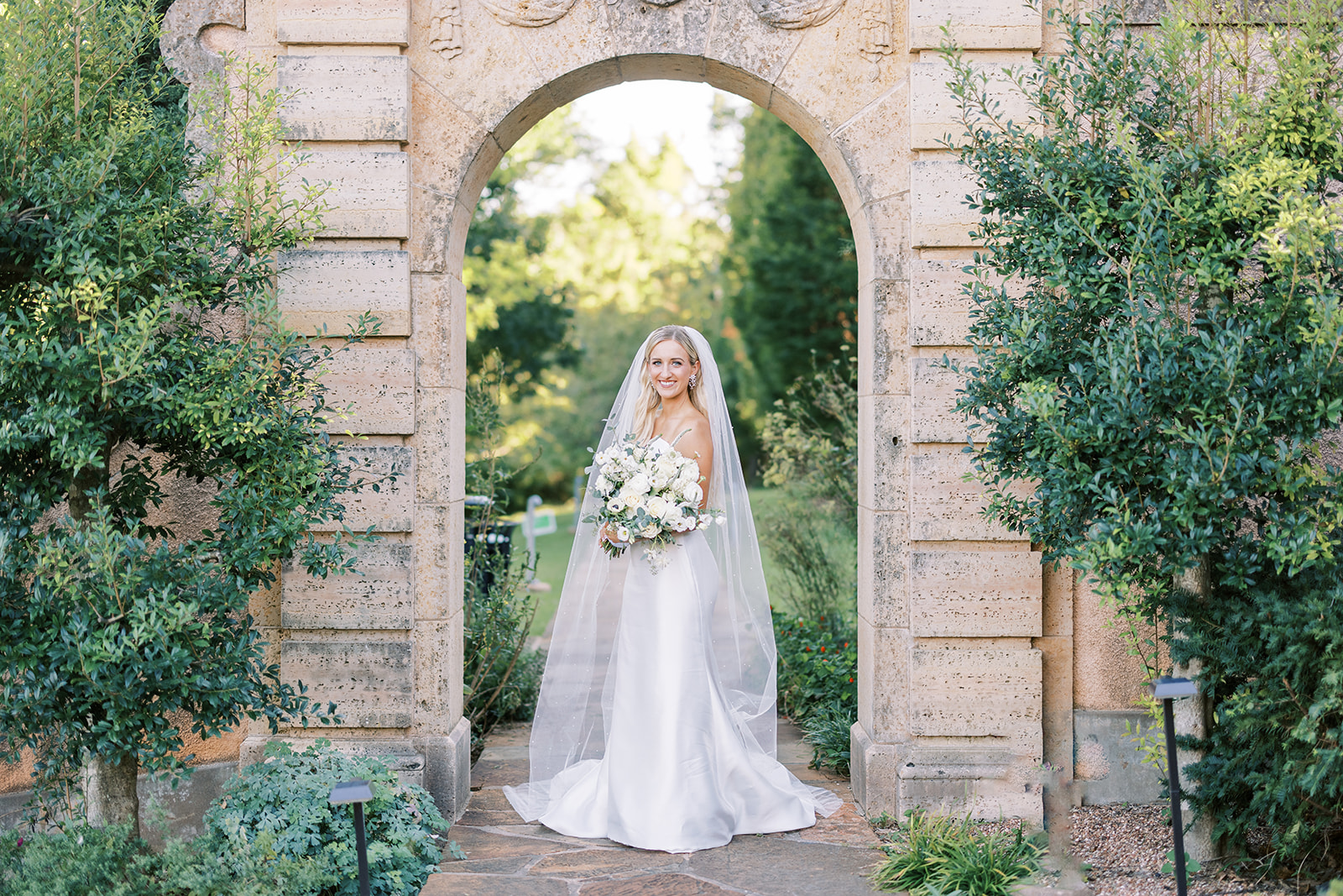 Philbrook bridal session in the summer