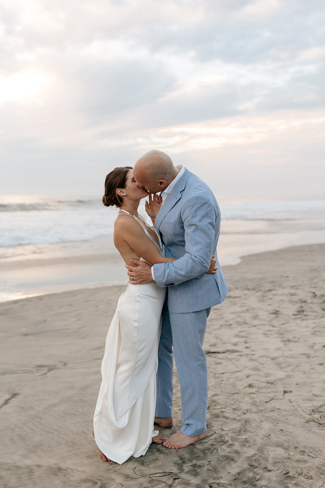 backyard beach wedding elopement encinitas southern california socal black and white pictures bridal portraits photos