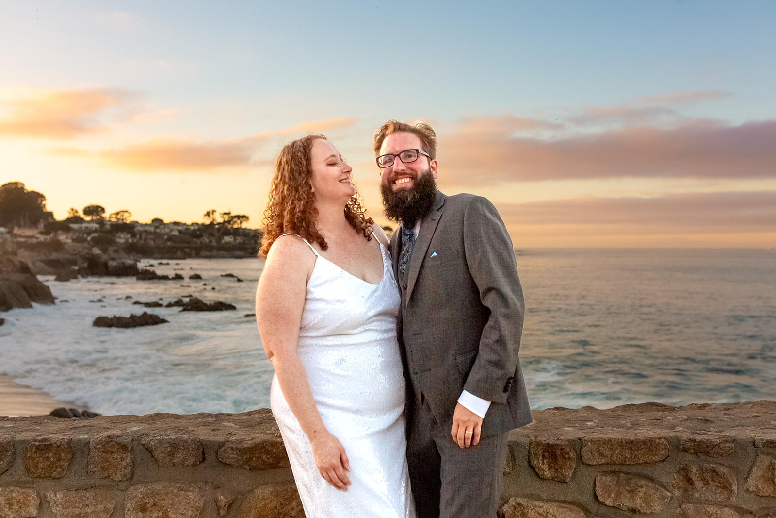 bride and groom monterey wedding lovers point