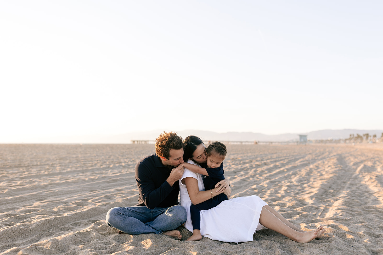 golden hour family maternity marina del rey california beach sunset couples poses couples on the beach photoshoot