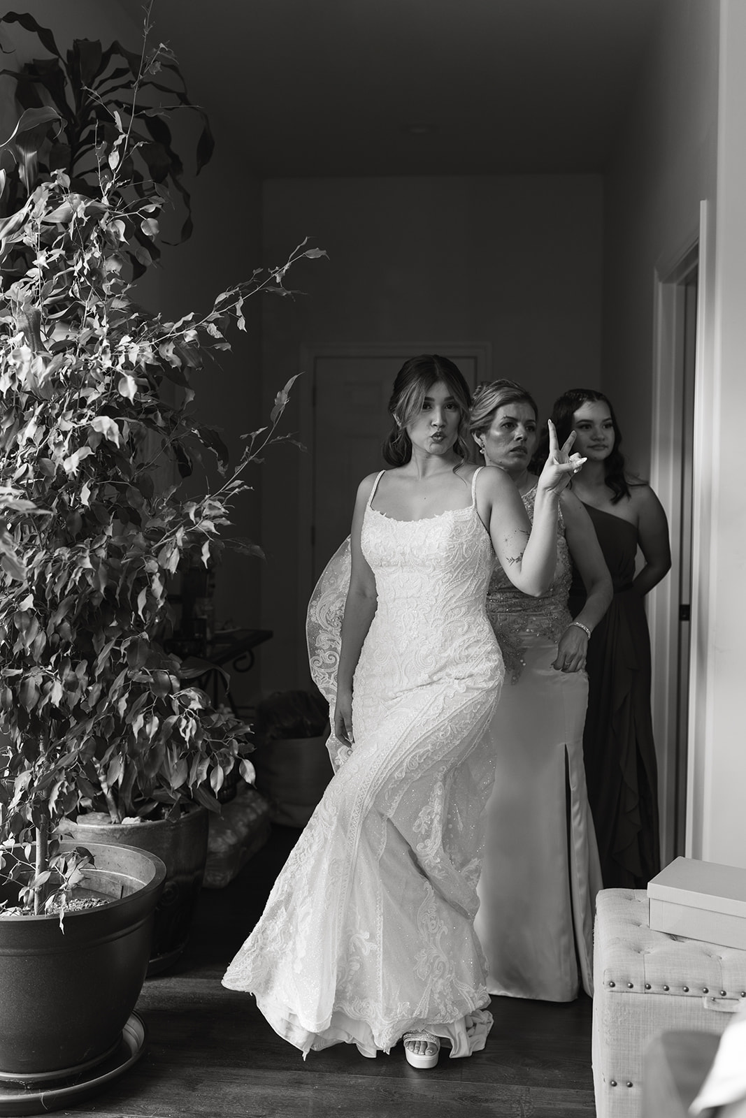 sacramento california backlyard wedding norcal white trumpet wedding dress sleeveless getting ready bride photos