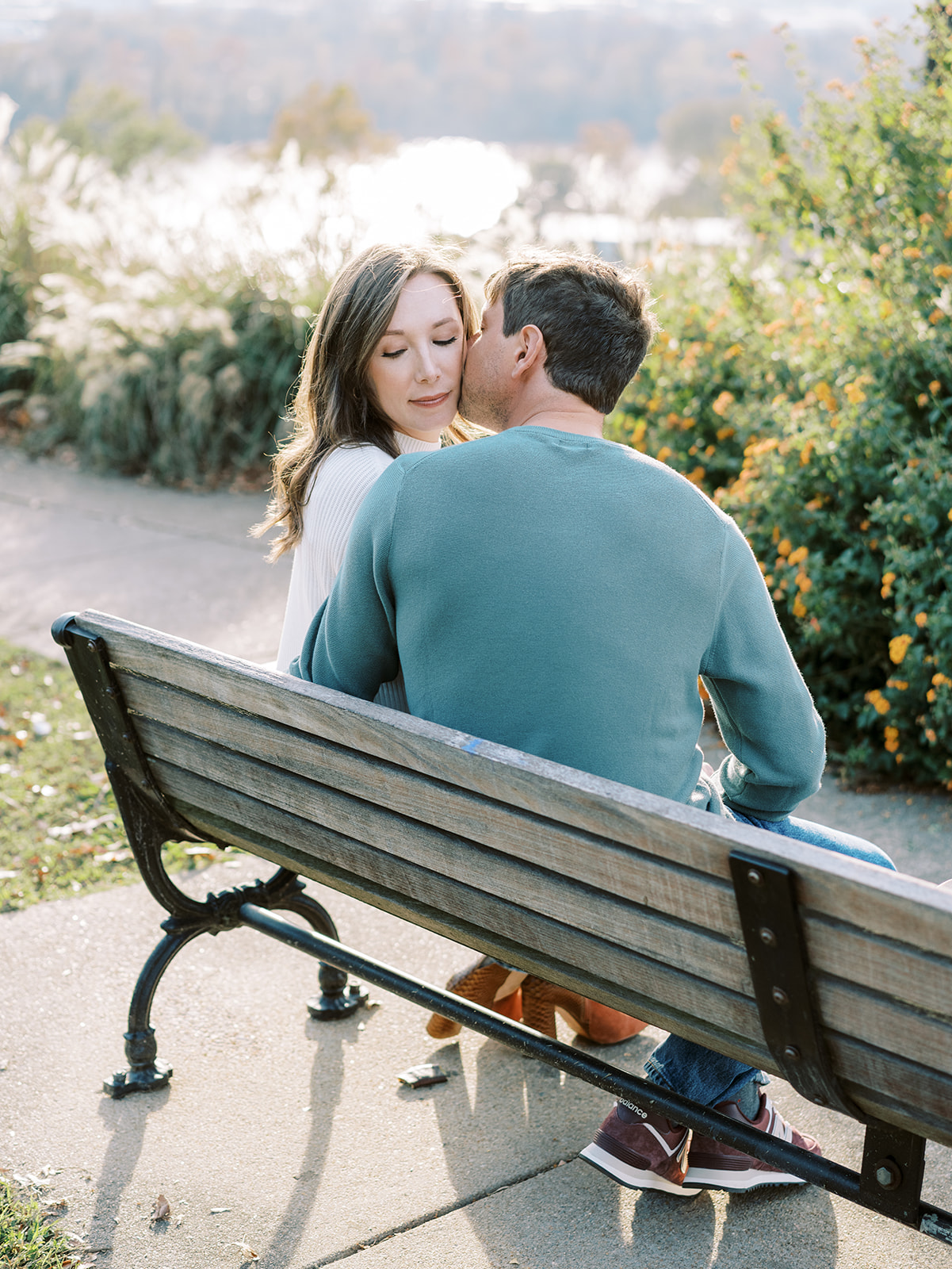 Libby Hill Engagement session by Richmond Virginia Wedding Photographer Natalie Jayne Photography