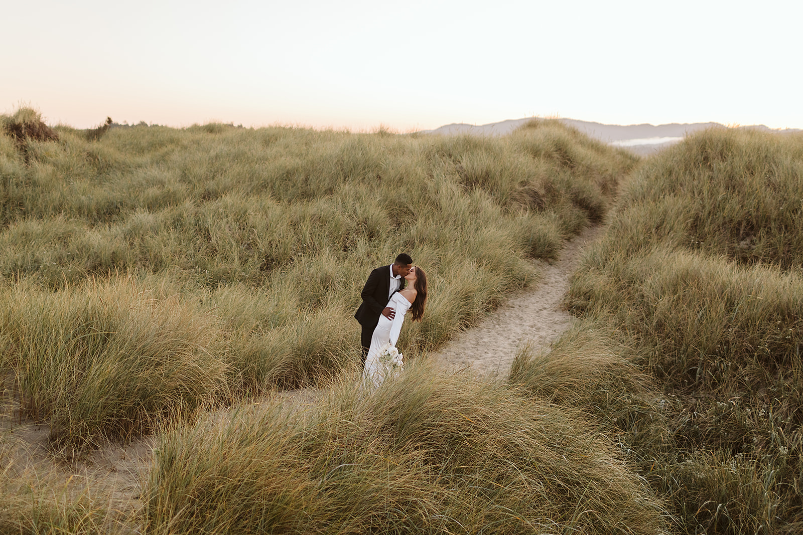 Oregon coast intimate wedding along the coastline