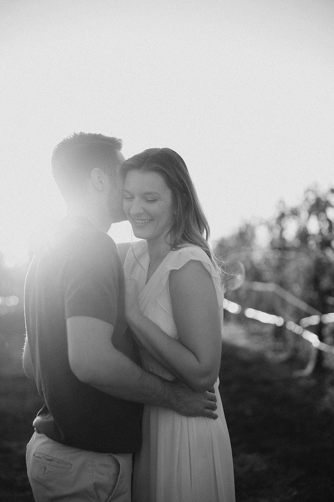 montaluce winery engagement, italian inspired location in north georgia, fun candid tuscany vibes engagement photos