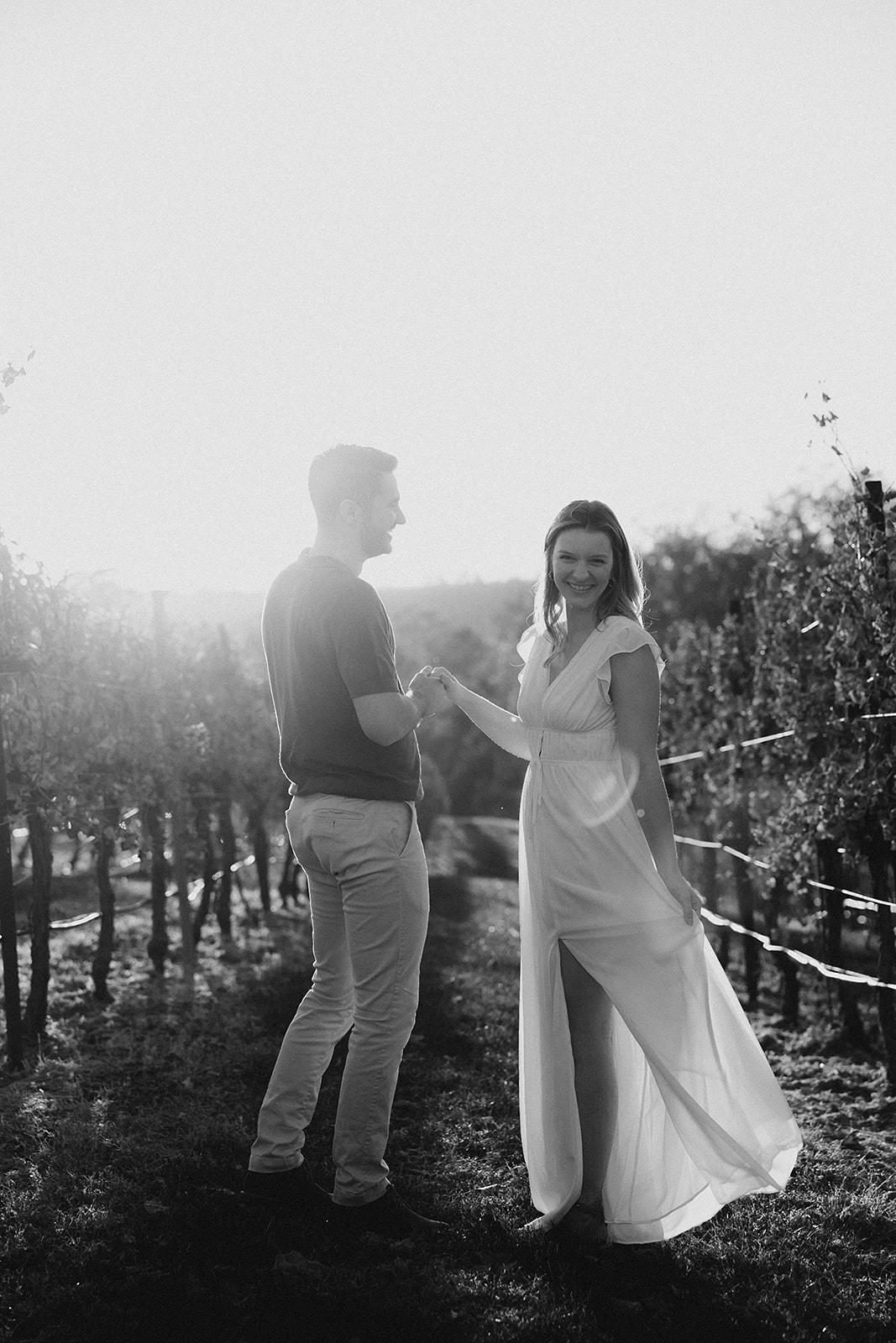 montaluce winery engagement, italian inspired location in north georgia, fun candid tuscany vibes engagement photos