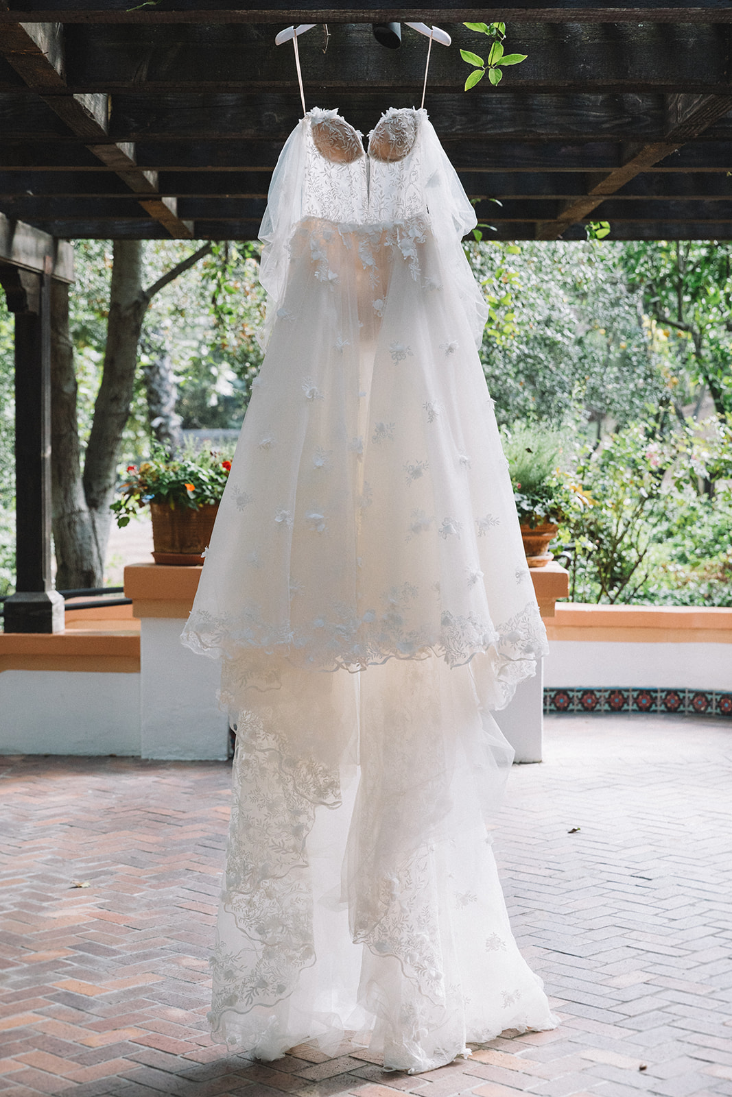 stunning Galia Lahav bridal gown