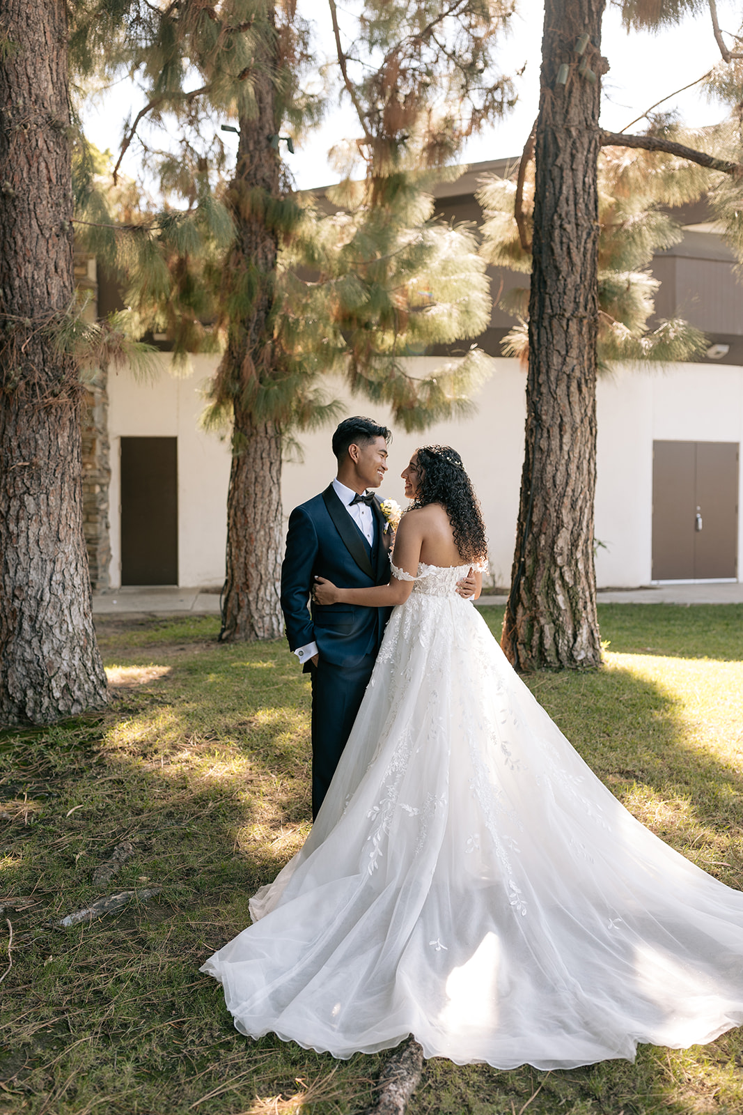 griffith house wedding anaheim california bride and groom romantic bridal portraits couples portraits just married 