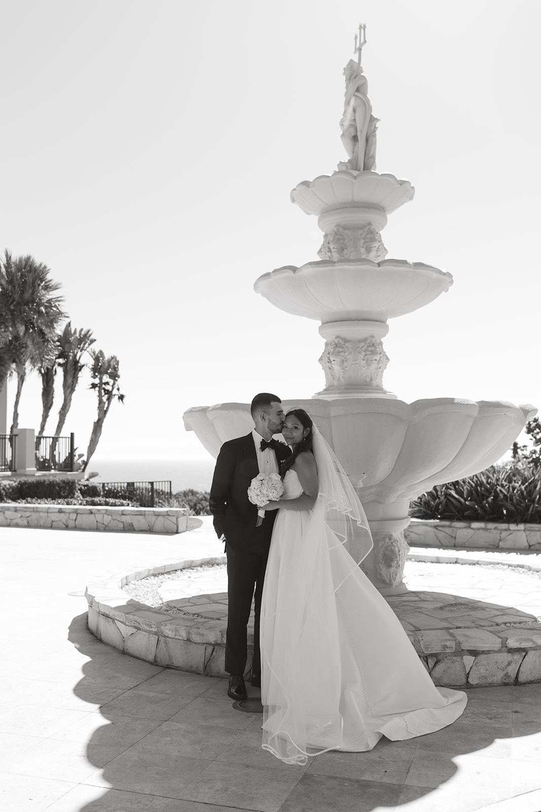 elegant palos verdes socal california wedding elopement bride and groom portraits romantic pictures editorial bride