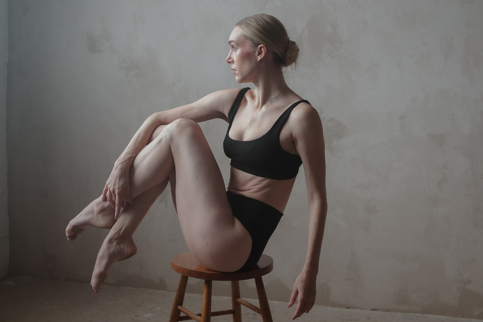 Photoshoot of a ballet dancer at Field Work Toronto