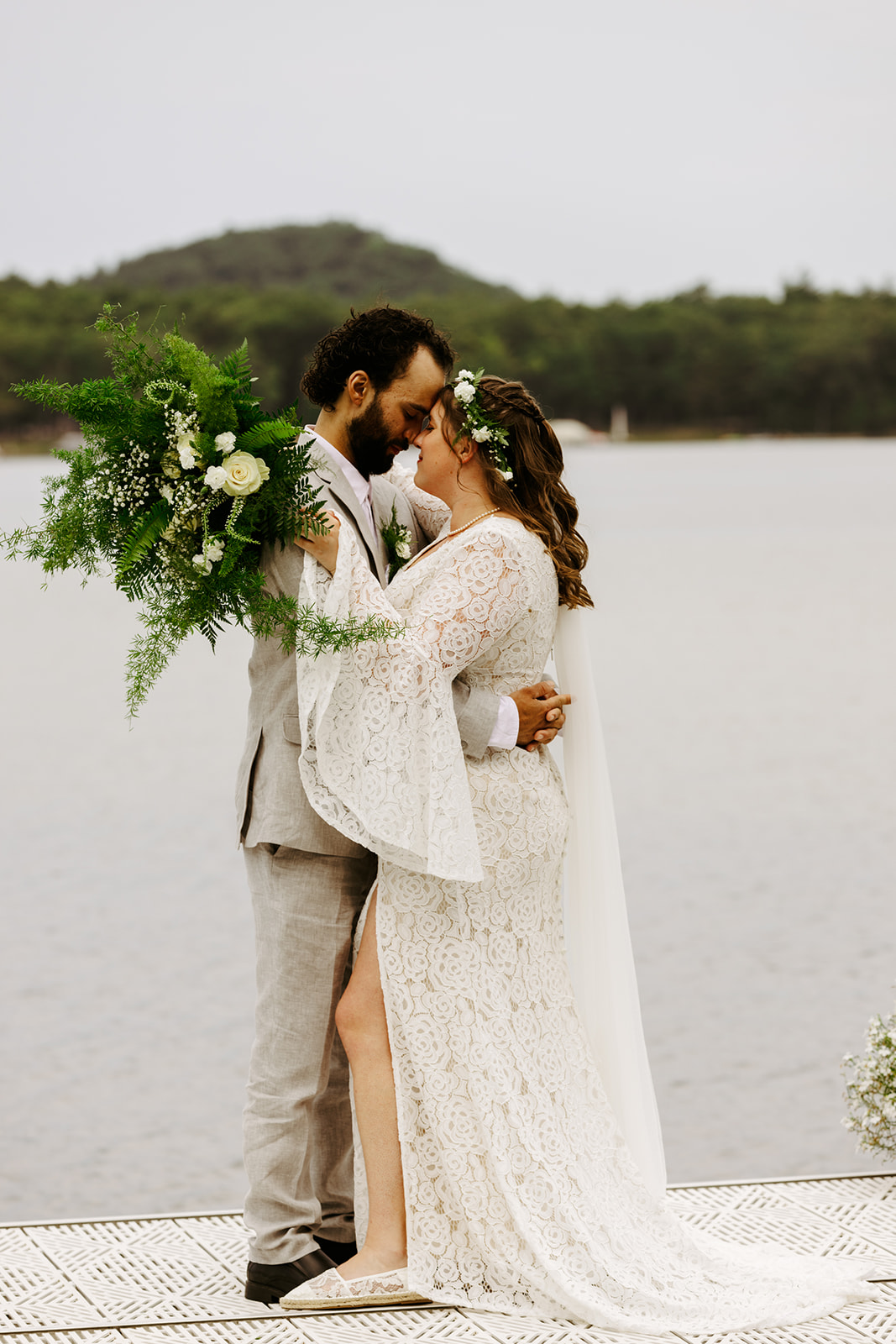 first look on lake michigan wedding photography Brianna Kirk Photography