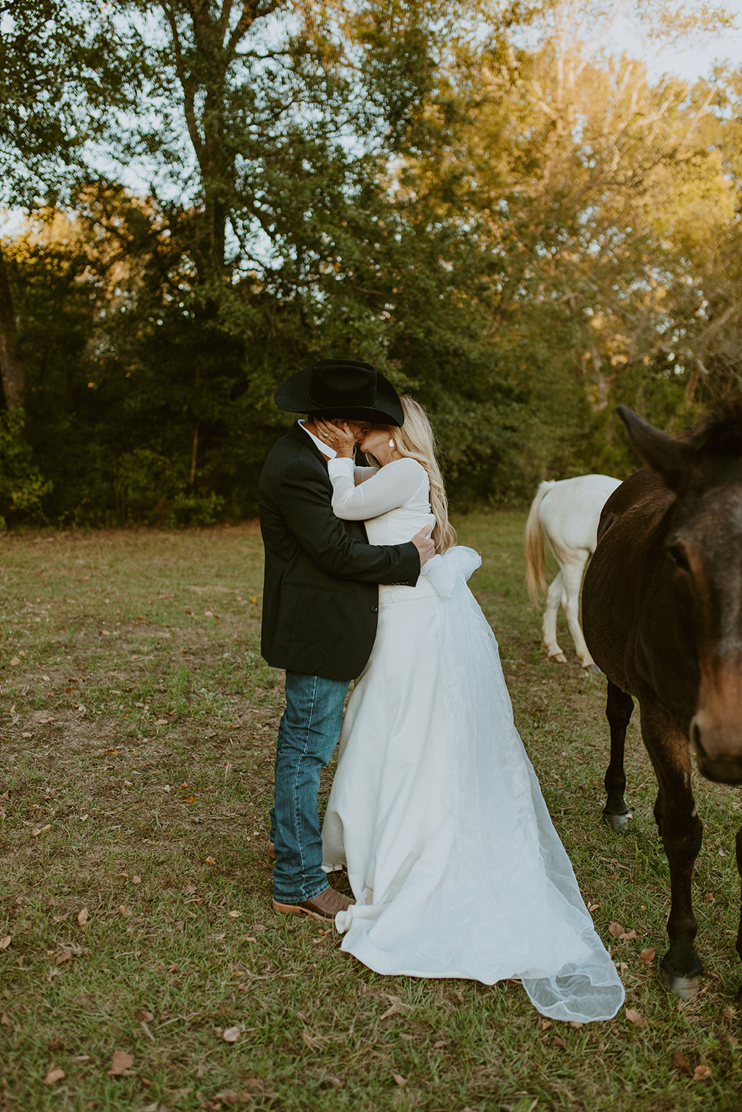 Texas Backyard Wedding Photographer