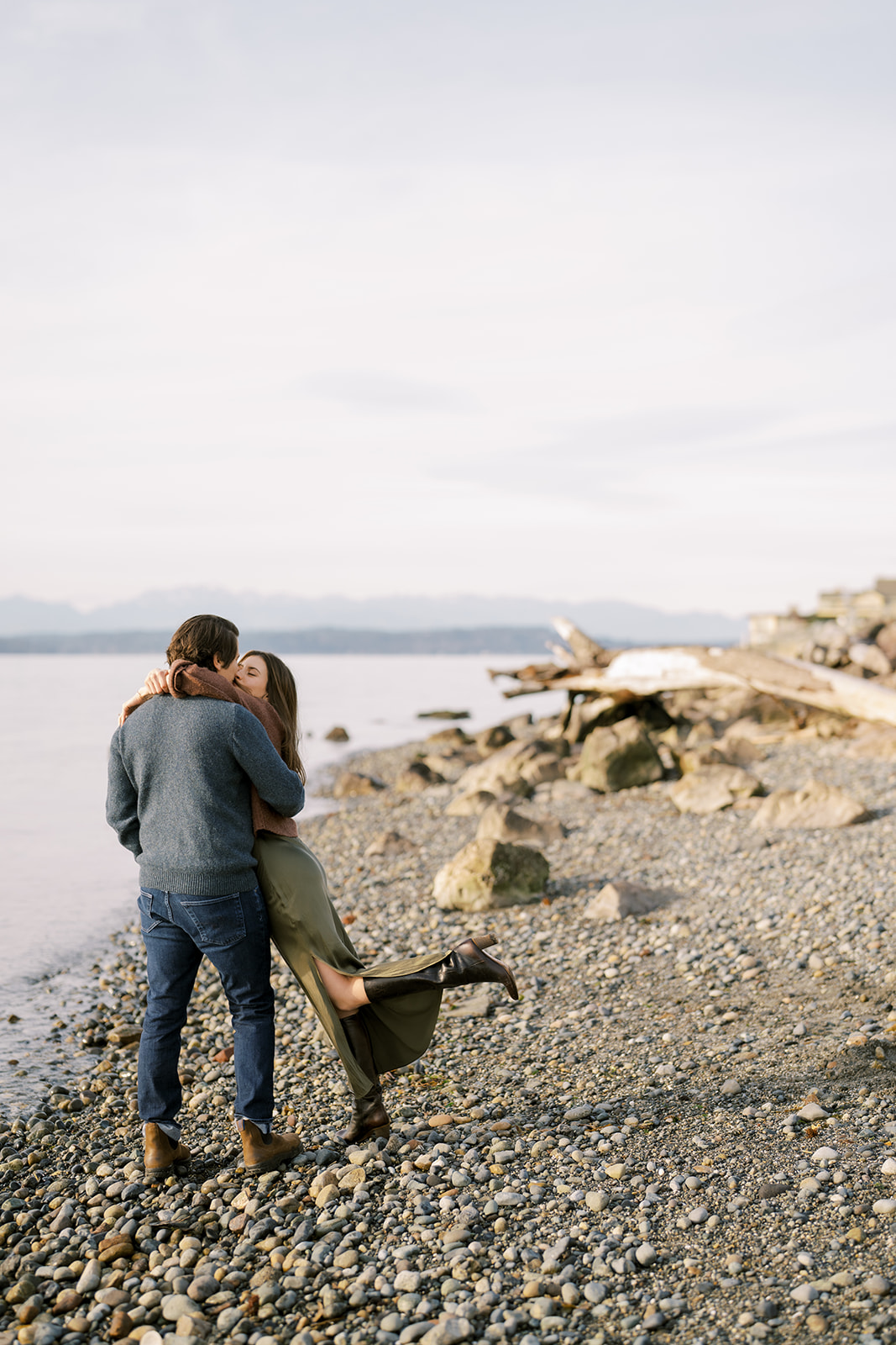 Winter West Seattle engagement session 12