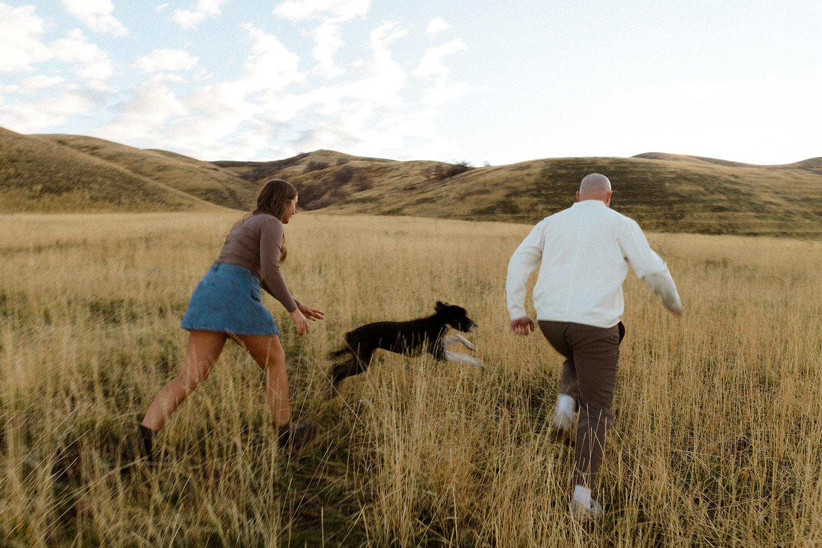 Couples session with their dog at Tunnel Springs Park in Salt Lake City, Utah 