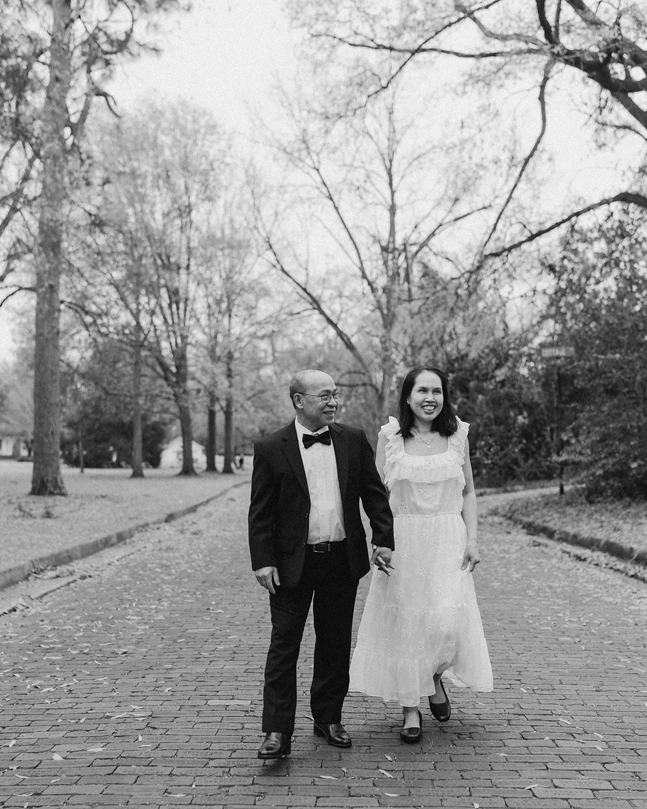 Black and White wedding photo