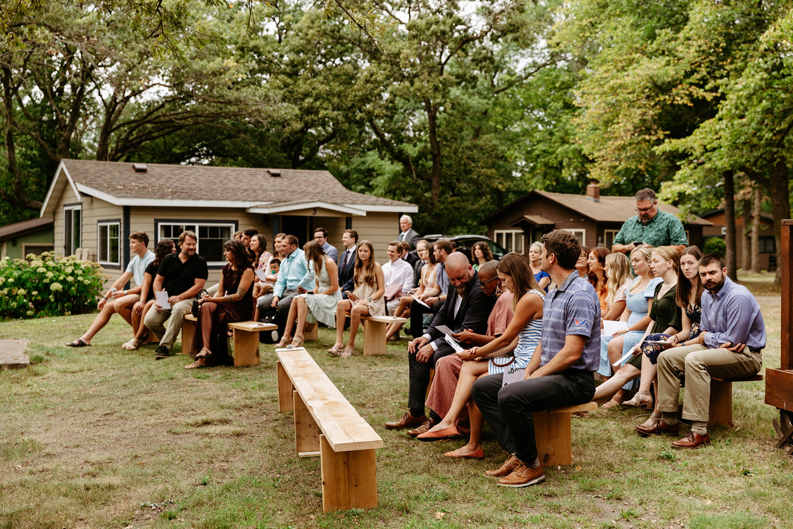 minnesota outdoor backyard cabin ceremony brianna kirk photography 