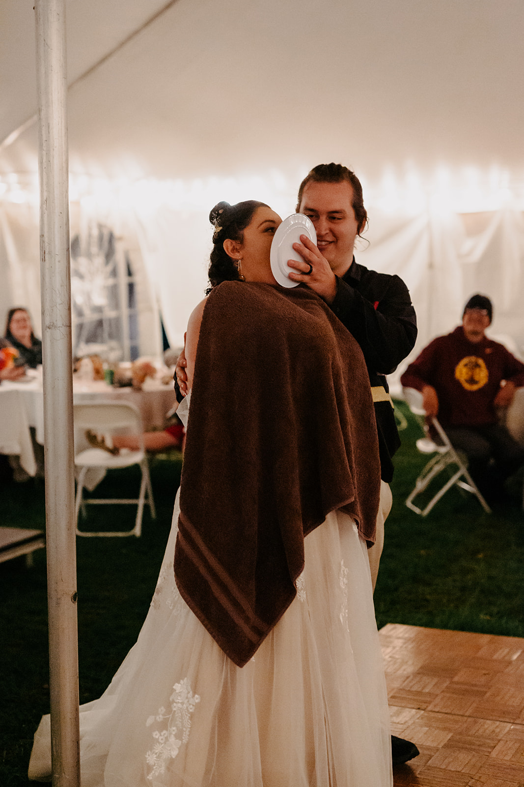 nontraditional desert pie contest documentary candid outdoor northern minnesota wedding brianna kirk photography