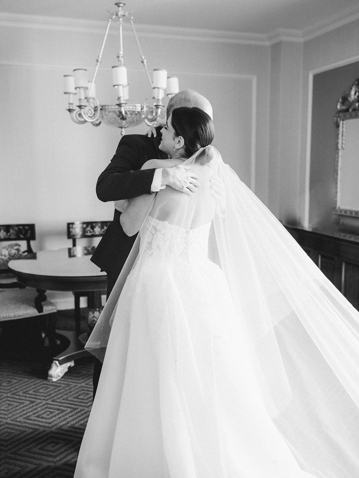 Wedding at The Willard Intercontinental in Washington D.C. by Jennifer Nolan Photography