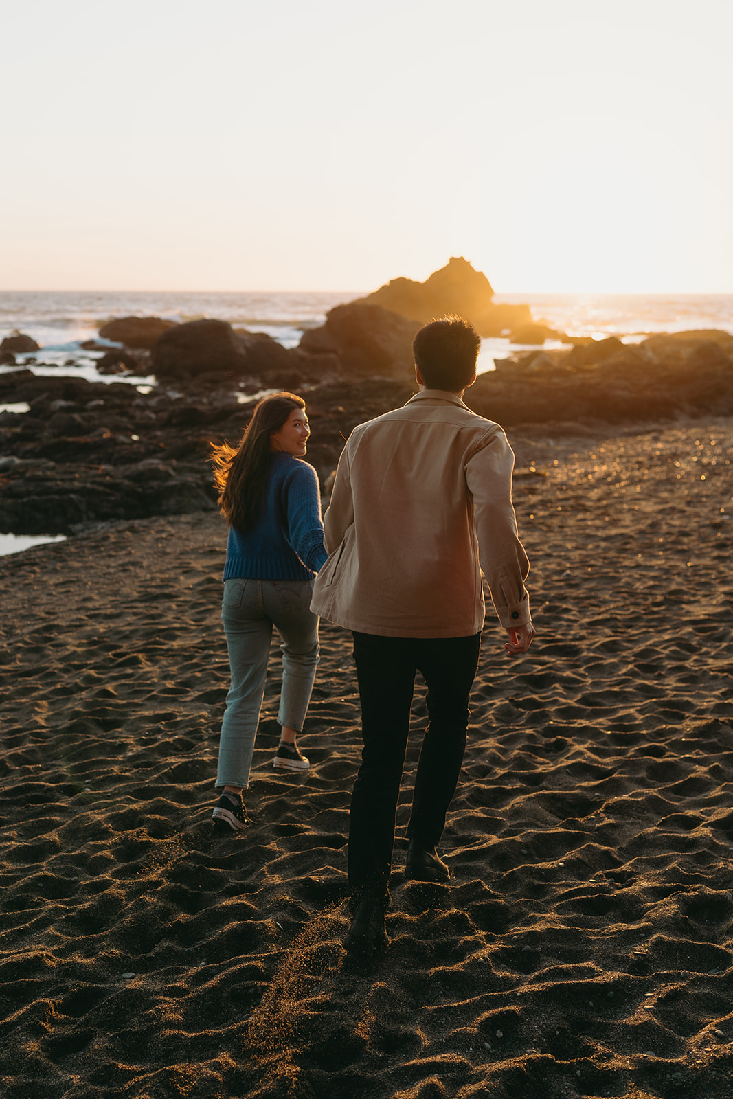 Sunset engagement photos on Vancouver Island
